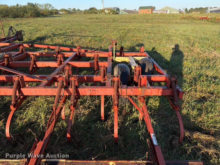image for item FG0782 Krause 4133 field cultivator