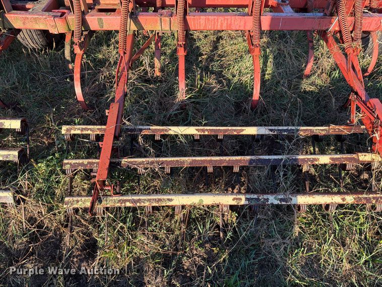 image for item FG0782 Krause 4133 field cultivator