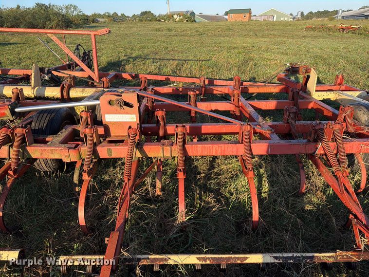 image for item FG0782 Krause 4133 field cultivator