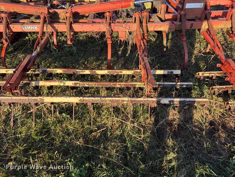 image for item FG0782 Krause 4133 field cultivator