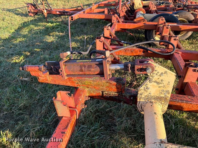 image for item FG0782 Krause 4133 field cultivator