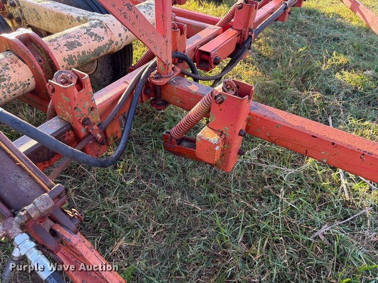 image for item FG0782 Krause 4133 field cultivator
