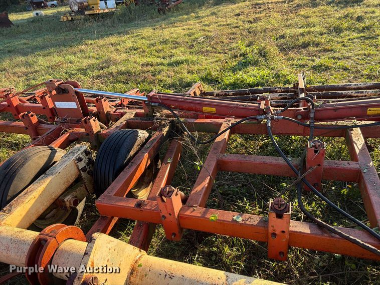 image for item FG0782 Krause 4133 field cultivator