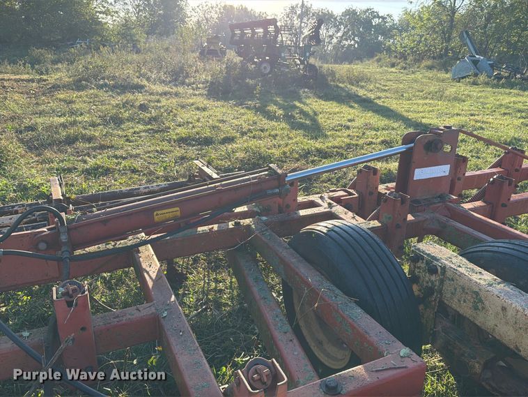 image for item FG0782 Krause 4133 field cultivator