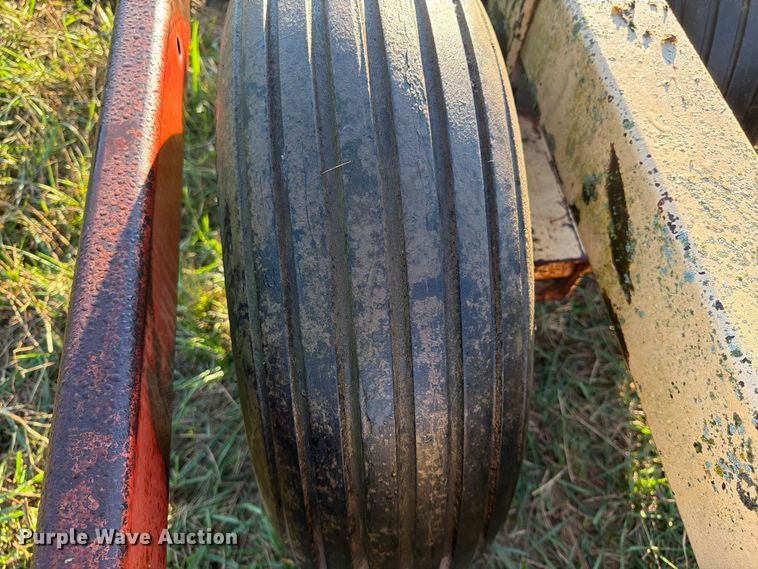 image for item FG0782 Krause 4133 field cultivator