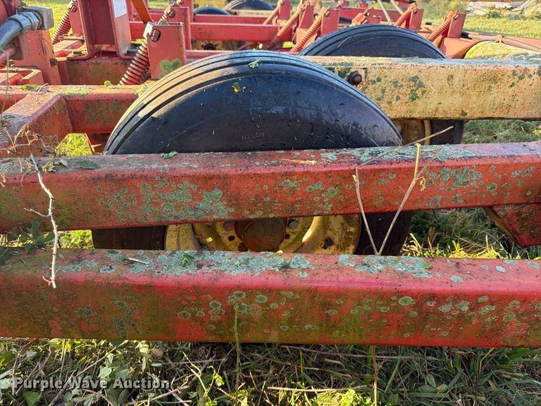 image for item FG0782 Krause 4133 field cultivator