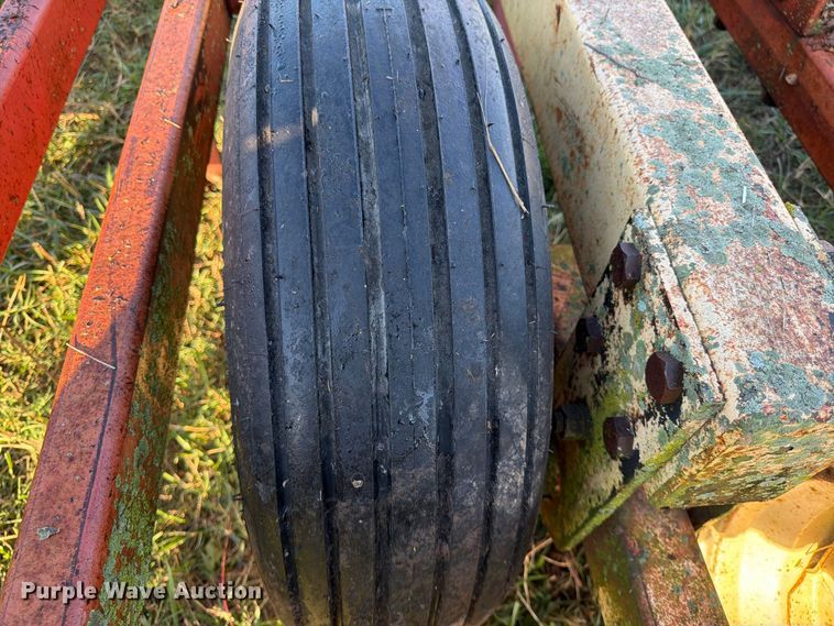 image for item FG0782 Krause 4133 field cultivator