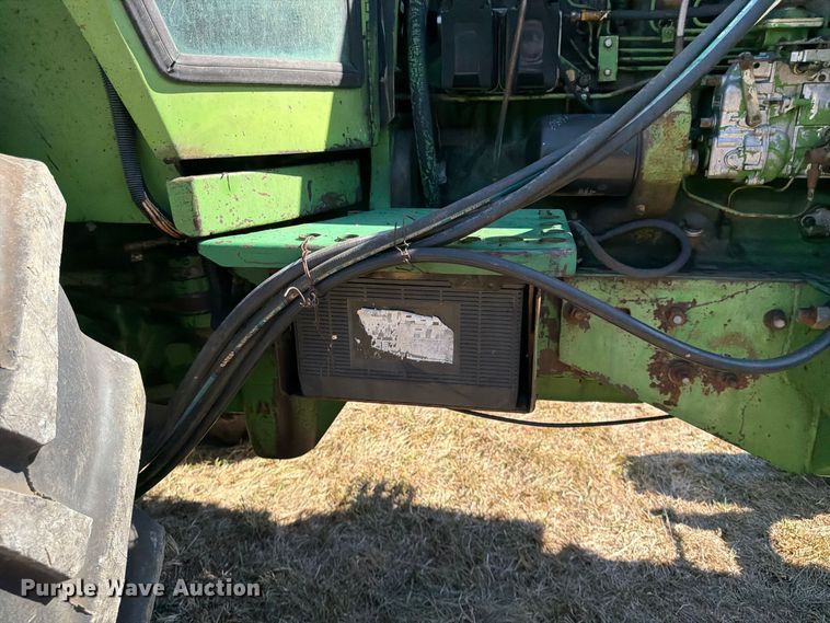 image for item FG0783 1974 John Deere 4430 tractor