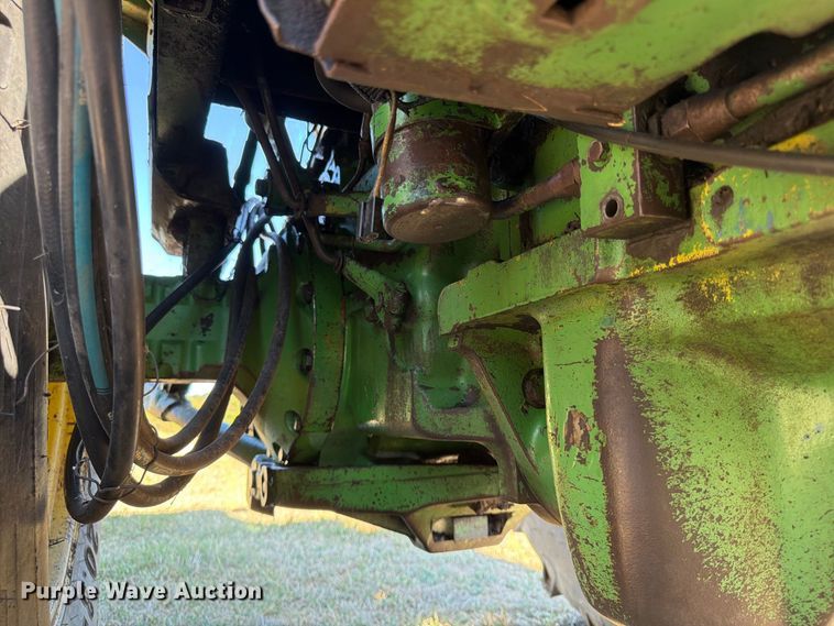 image for item FG0783 1974 John Deere 4430 tractor