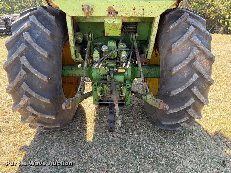 image for item FG0783 1974 John Deere 4430 tractor