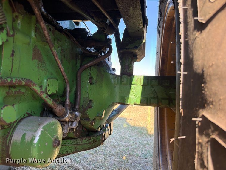 image for item FG0783 1974 John Deere 4430 tractor