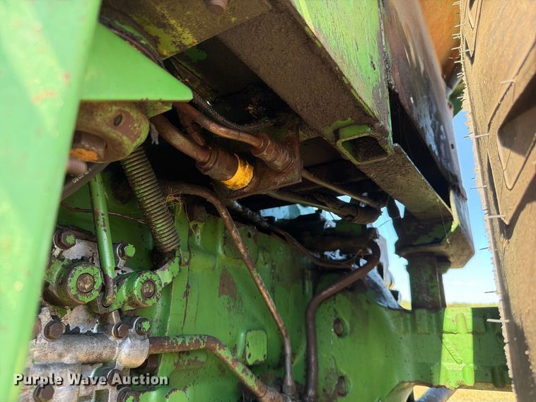 image for item FG0783 1974 John Deere 4430 tractor