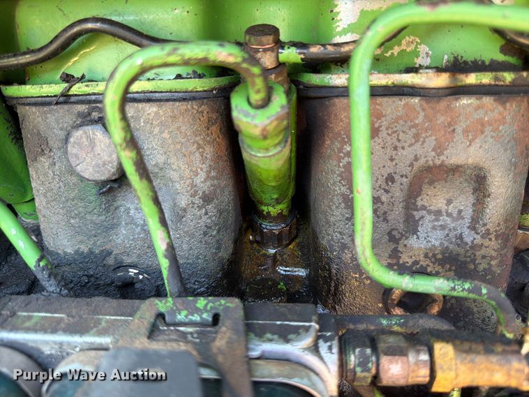 image for item FG0783 1974 John Deere 4430 tractor