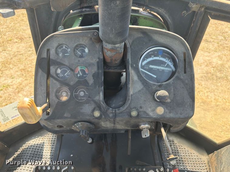 image for item FG0783 1974 John Deere 4430 tractor