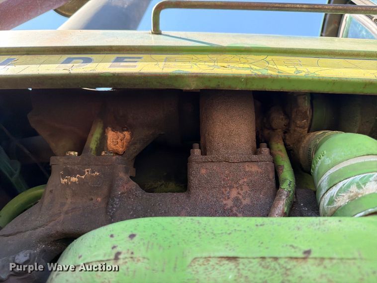 image for item FG0783 1974 John Deere 4430 tractor