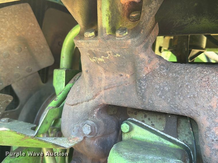 image for item FG0783 1974 John Deere 4430 tractor