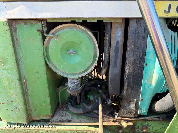 image for item FG0783 1974 John Deere 4430 tractor