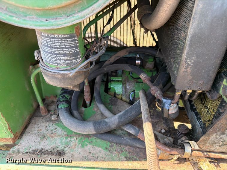 image for item FG0783 1974 John Deere 4430 tractor