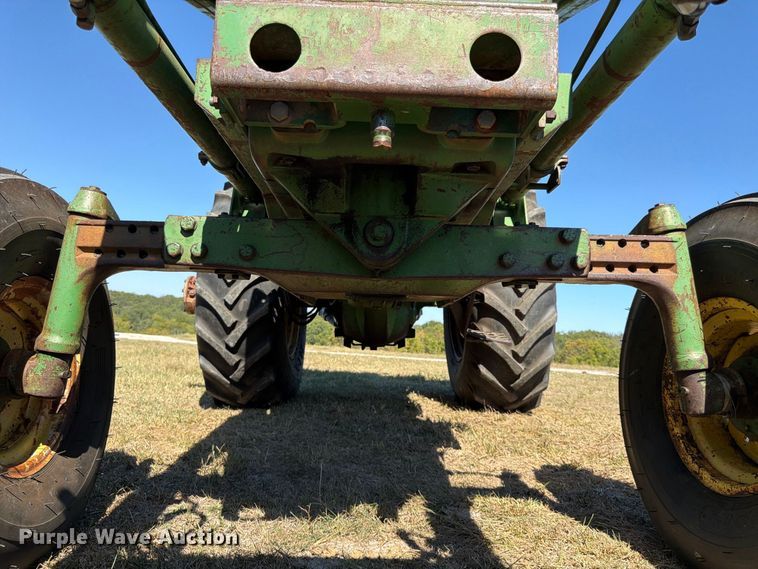 image for item FG0783 1974 John Deere 4430 tractor
