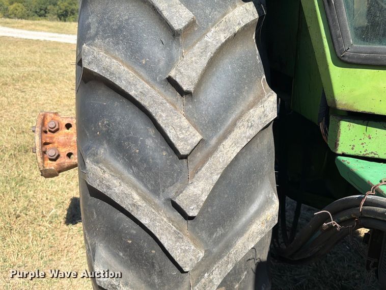 image for item FG0783 1974 John Deere 4430 tractor