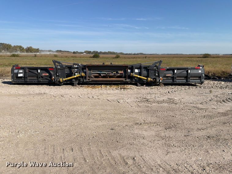 image for item FH6455 2014 Olimac Drago NR12 corn head