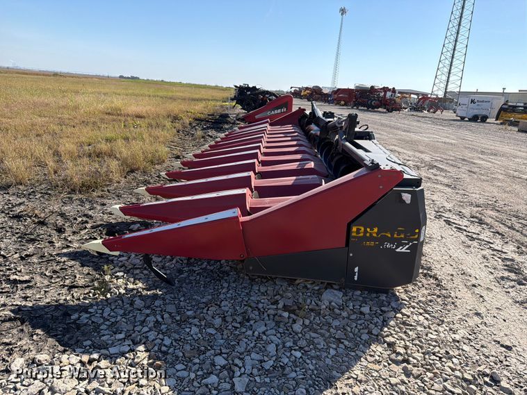 image for item FH6455 2014 Olimac Drago NR12 corn head