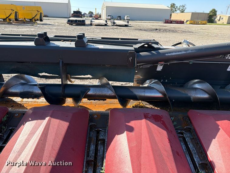 image for item FH6455 2014 Olimac Drago NR12 corn head
