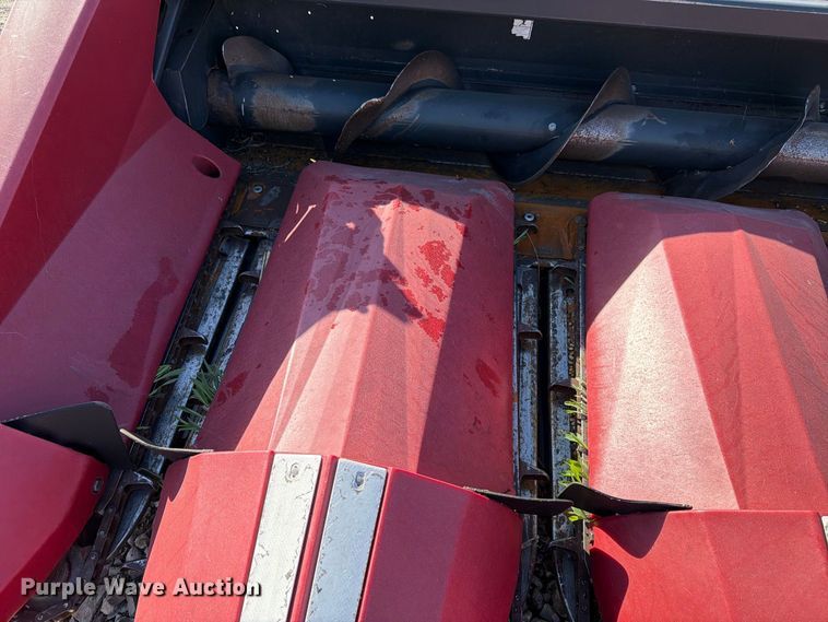 image for item FH6455 2014 Olimac Drago NR12 corn head