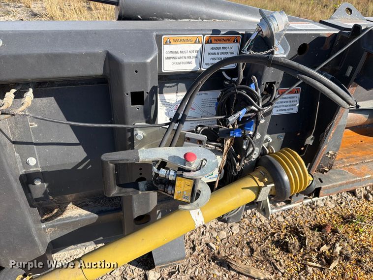 image for item FH6455 2014 Olimac Drago NR12 corn head