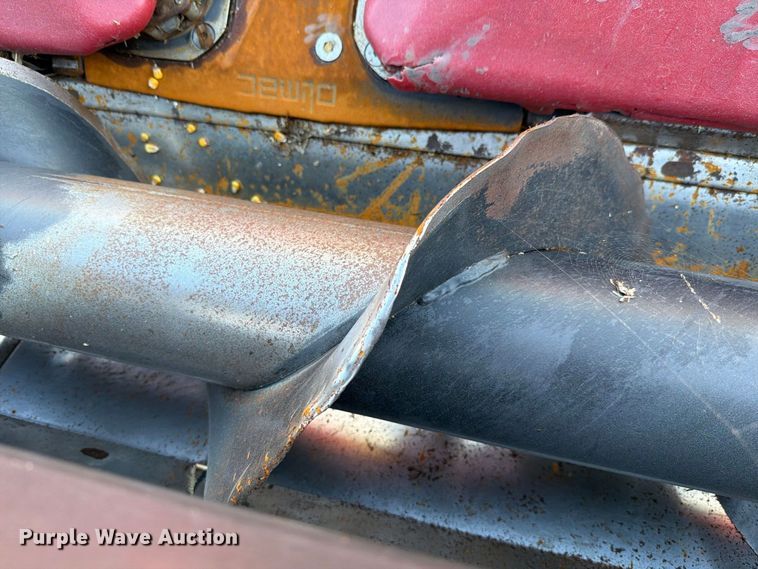image for item FH6455 2014 Olimac Drago NR12 corn head
