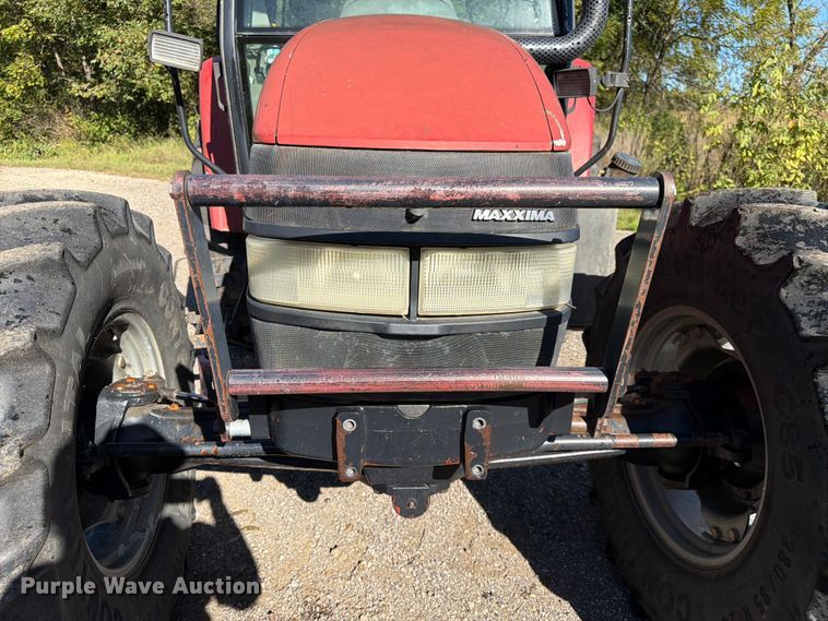image for item FK3818 2003 Case IH JX90U tractor