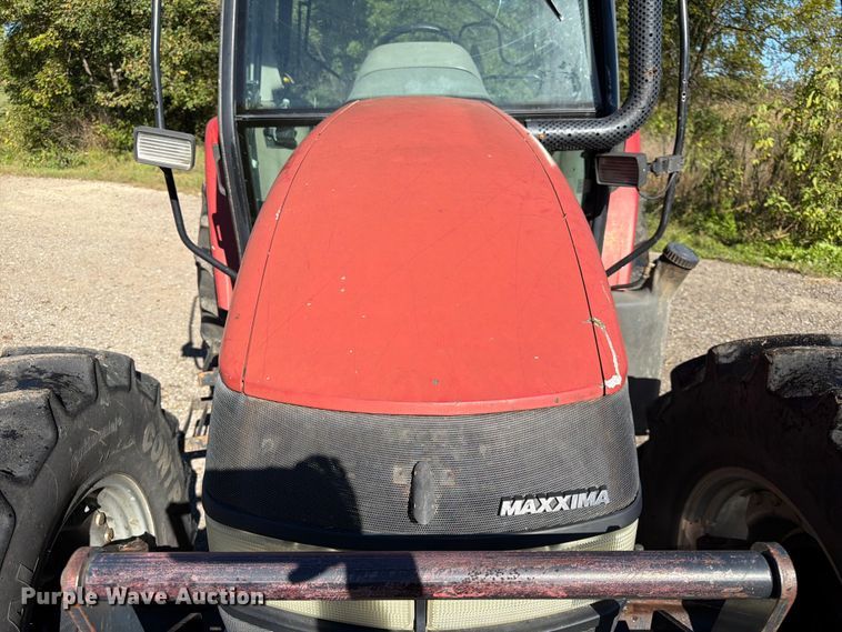 image for item FK3818 2003 Case IH JX90U tractor