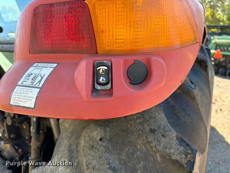 image for item FK3818 2003 Case IH JX90U tractor