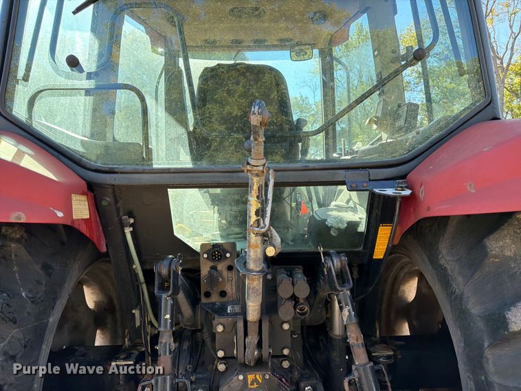 image for item FK3818 2003 Case IH JX90U tractor