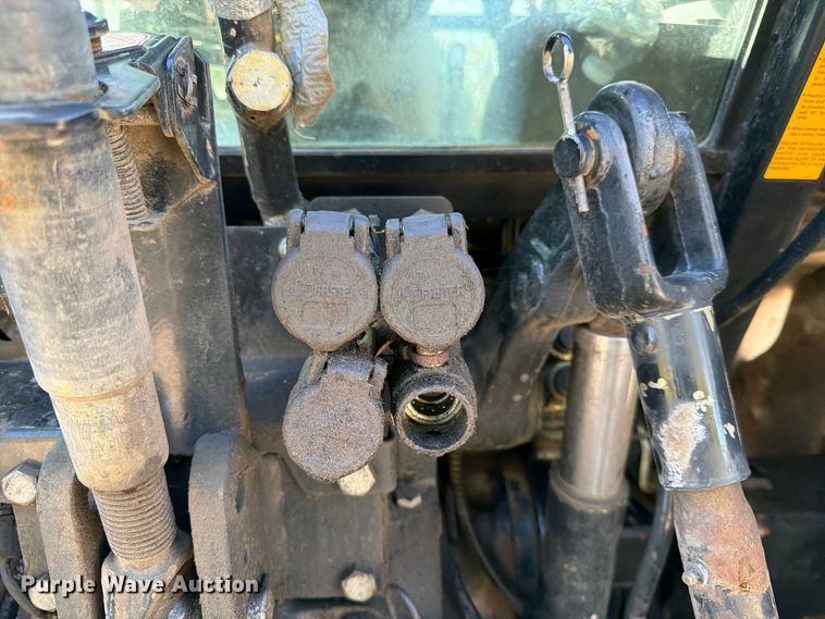 image for item FK3818 2003 Case IH JX90U tractor