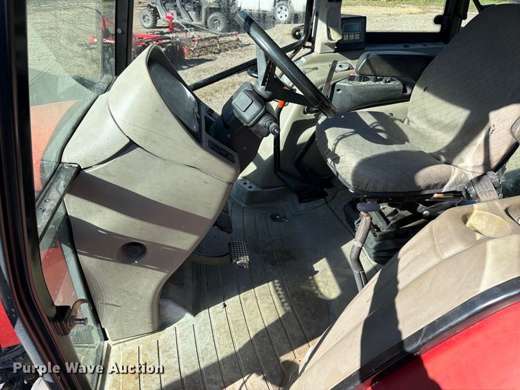 image for item FK3818 2003 Case IH JX90U tractor