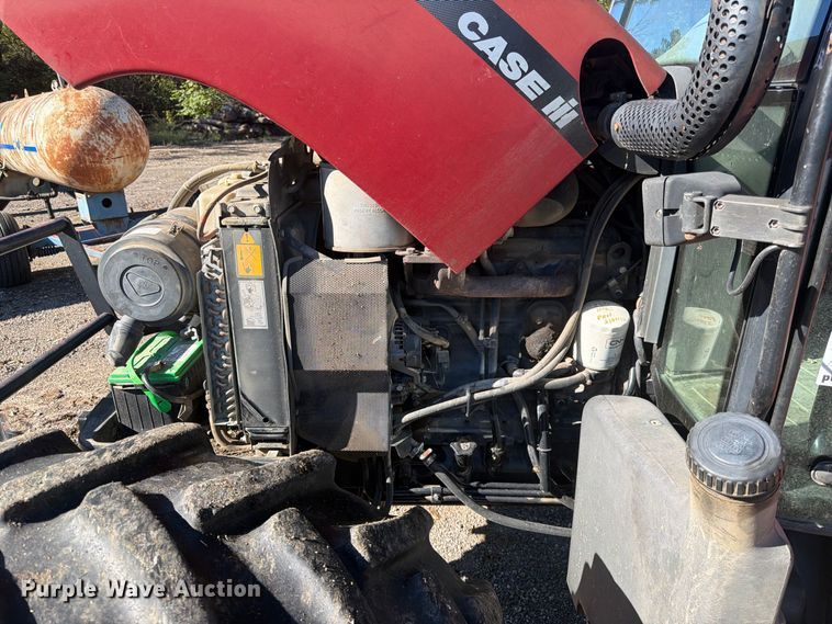 image for item FK3818 2003 Case IH JX90U tractor