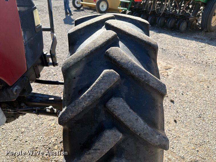 image for item FK3818 2003 Case IH JX90U tractor
