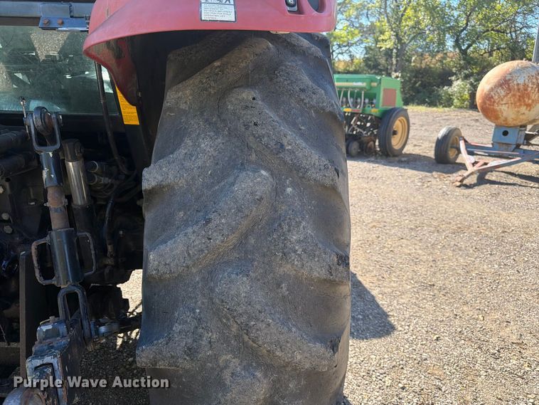 image for item FK3818 2003 Case IH JX90U tractor