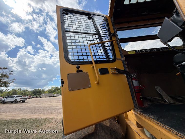 image for item FK5313 2006 Tigercat M726E mulcher