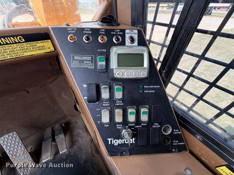 image for item FK5313 2006 Tigercat M726E mulcher
