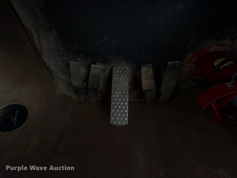 image for item FK5313 2006 Tigercat M726E mulcher