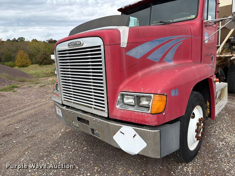 image for item FM6547 1997 Freightliner FLD120 fertilizer delivery truck