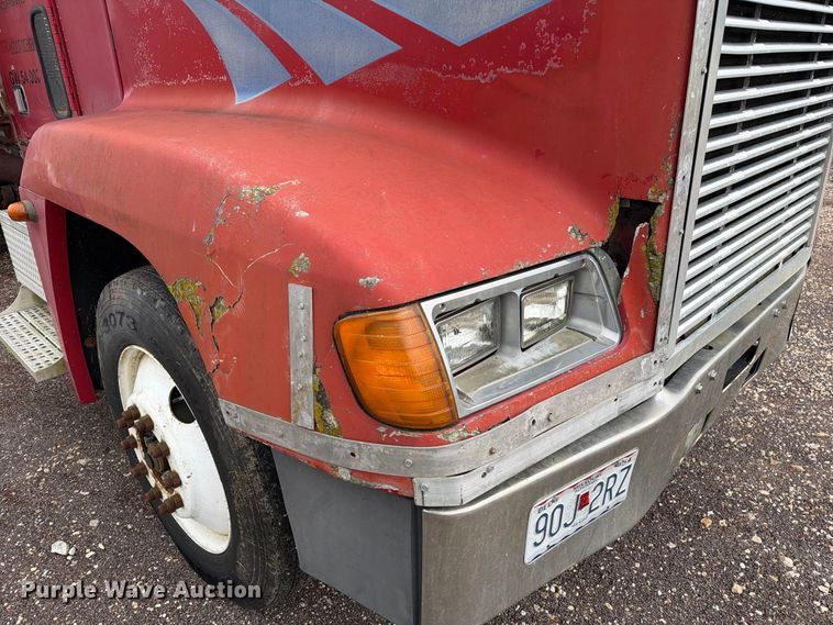 image for item FM6547 1997 Freightliner FLD120 fertilizer delivery truck