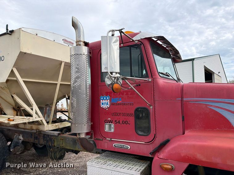 image for item FM6547 1997 Freightliner FLD120 fertilizer delivery truck