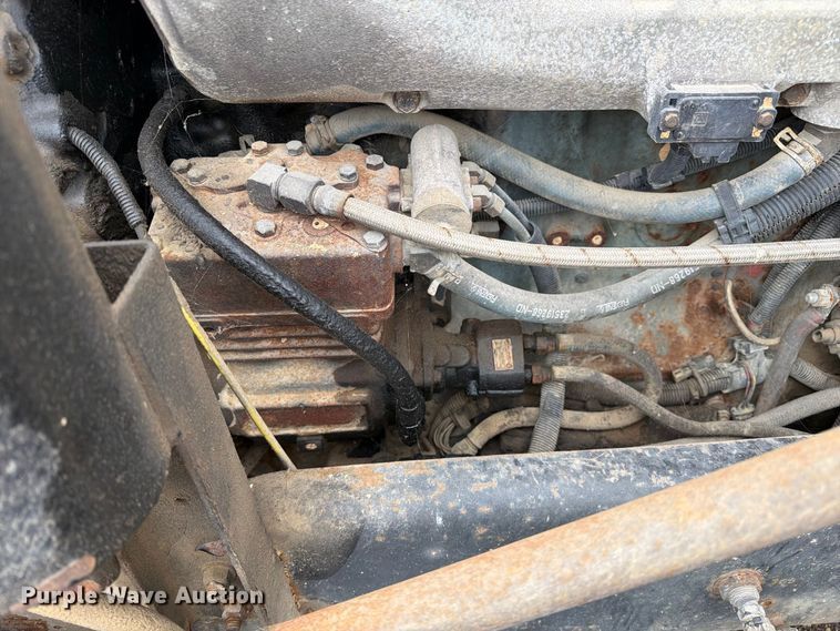 image for item FM6547 1997 Freightliner FLD120 fertilizer delivery truck
