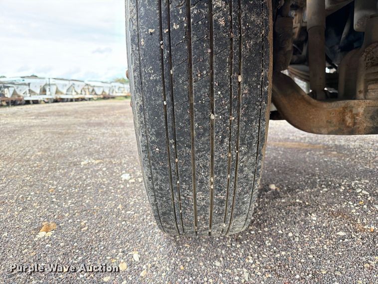 image for item FM6547 1997 Freightliner FLD120 fertilizer delivery truck