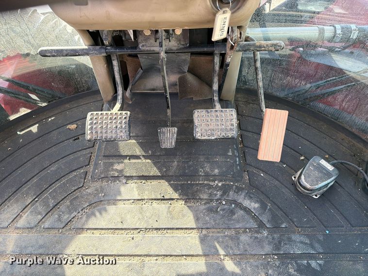 image for item FM6604 2013 Case IH Steiger 450 4WD tractor