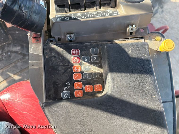 image for item FM6604 2013 Case IH Steiger 450 4WD tractor