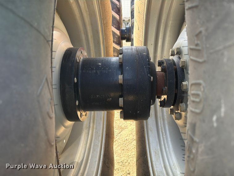 image for item FM6604 2013 Case IH Steiger 450 4WD tractor